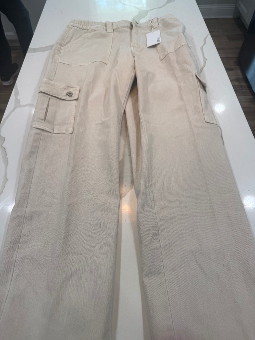 NWT Buckle Vervet Khaki Cargo Pants Sz 16 Women